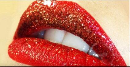 Glitter lipstick